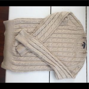 Gap cable sweater sz XS